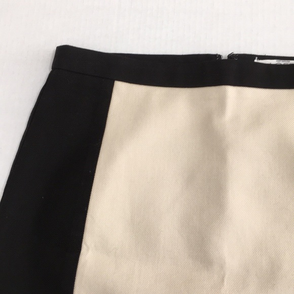 LOFT Black with Tan Inset Panel Skirt 🛒 - Picture 2 of 6